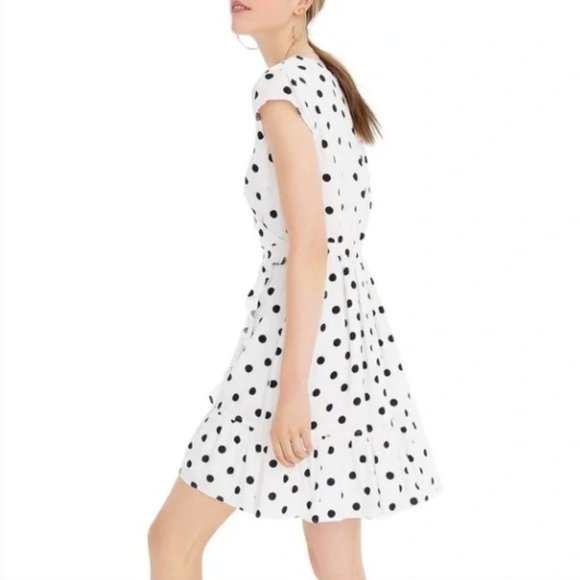 J.Crew Ruffle-Front faux-wrap Mini Dress in Polka Dot Size 10 - Picture 1 of 7
